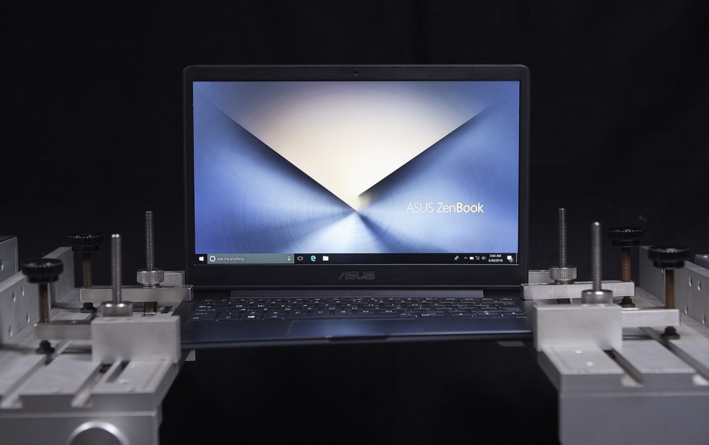Así son los testeos de grado militar de ASUS