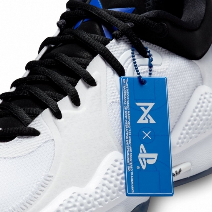 amenaza Comida terremoto Sony lanza unas zapatillas de la marca Nike para PlayStation 5 - Gaming  Coffee